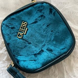 Guess wristlet/sling bag